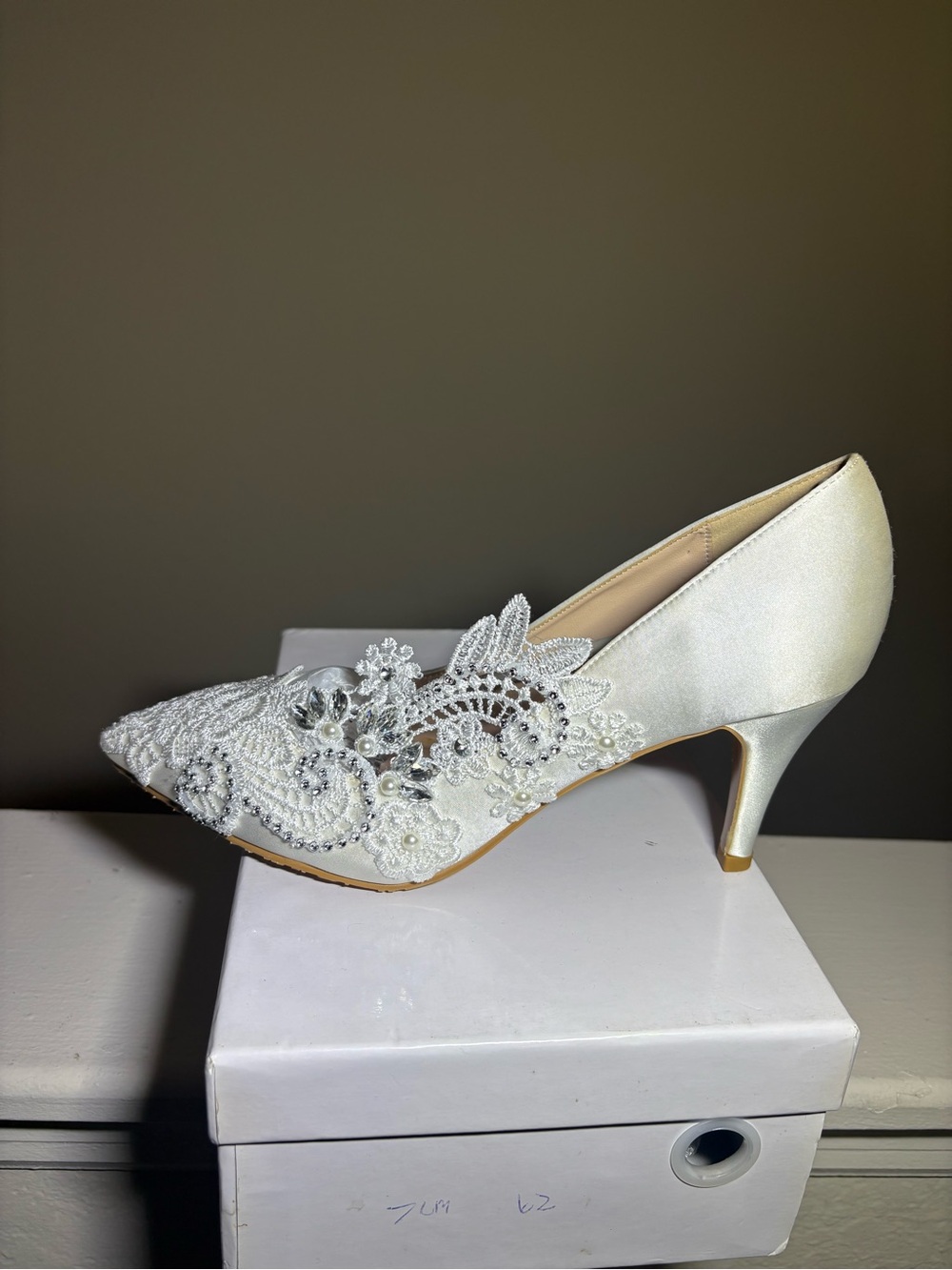 Ivory Beaded Lace Pointed-Toe Mid Heel Pump